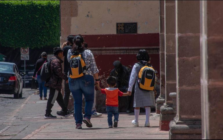 Para el ciclo escolar 2023-2024 se espera aumente la cantidad de alumnos de todos los niveles y de recursos económicos a dispersar. ARCHIVO