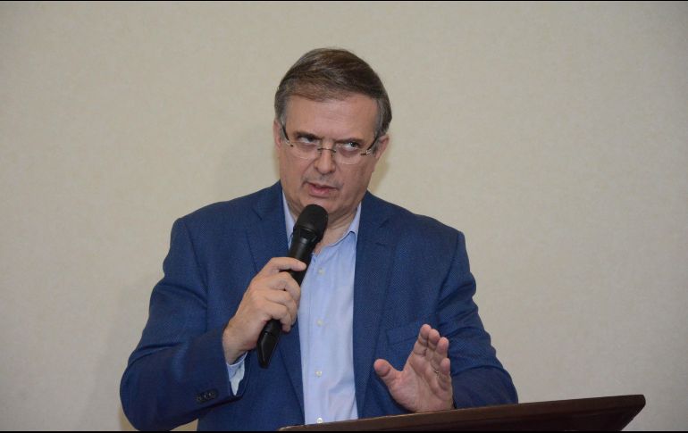 El aspirante Marcelo Ebrard aseguró que no se irá de Morena. SUN / ARCHIVO