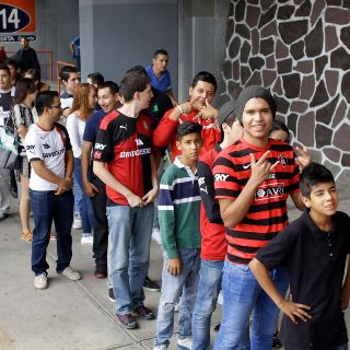 Afición del Atlas explota contra la directiva tras cambio de sede