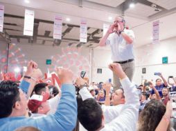 En Puerto Vallarta, Marcelo Ebrard afirmó que hay que ser humildes y oír a las personas, sin echar rollos e irse. ESPECIAL