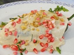 Chile en Nogada. Este platillo guarda en sus ingredientes los sabores más tradicionales de nuestro país. EL INFORMADOR/F. González