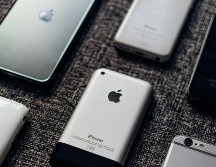 Los iPhone son de los celulares más usados en el mundo. Foto de Tron Le en Unsplash