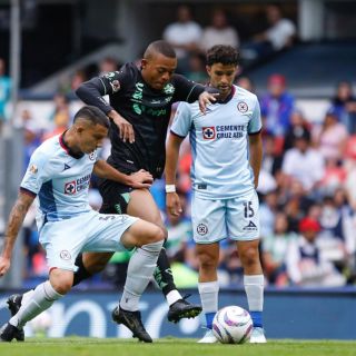 Ya sin el "Tuca", Cruz Azul deja escapar la victoria ante Santos