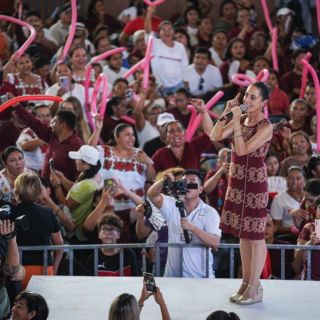 Transformación incluye aumentar derechos de mujeres: Sheinbaum