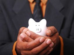 La Ley del 73 del IMSS permite que los trabajadores cambien de la Modalidad 10 a la Modalidad 40, lo que les permite crecer su pensión. Unsplash.