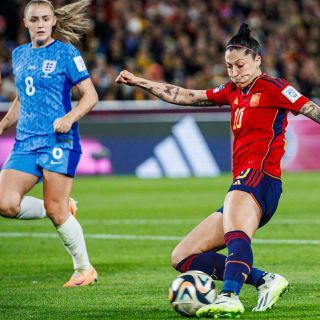 Piden medidas ejemplares en contra de Luis Rubiales por beso a Jenni Hermoso