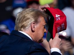 Donald Trump es ahora el primer expresidente en estar fichado, acusado por haber intentado revertir los resultados de las elecciones en Georgia del 2020. AFP / Brendan Smialowski.