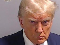 El republicano aparece con gesto serio y frunciendo el ceño, con expresión desafiante. ESPECIAL/Fulton County Sheriff's Office