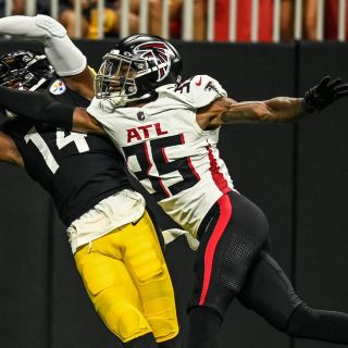 Los Steelers arrasan con los Falcons
