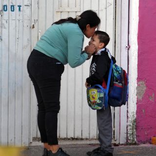 La colegiatura y el transporte escolar pueden deducirse ante el SAT