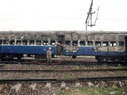 En consecuencia al incendio una veintena de personas resultaron heridas. EFE