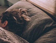 La noche es el momento en el que tú como tu cuerpo descansan. Epecial /  Gregory Pappas vía Unspalsh