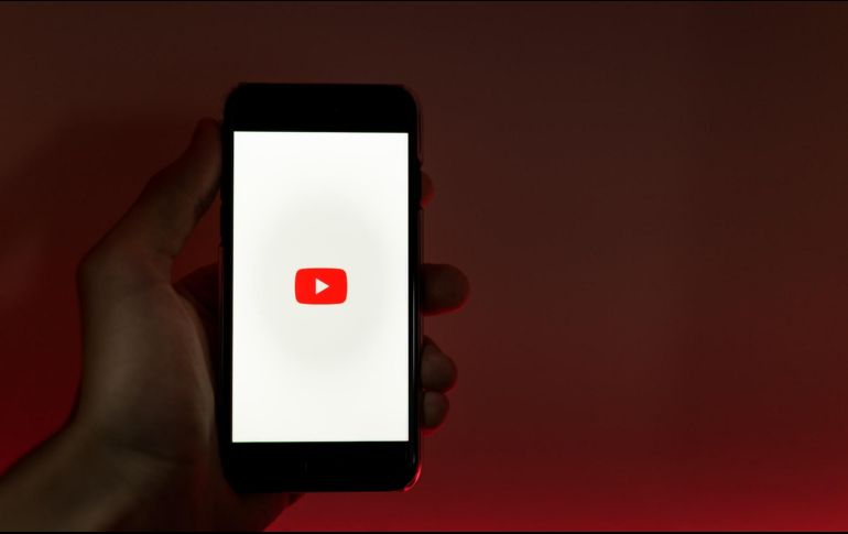 YouTube es uno de los sitios web más utilizados en el mundo. Foto de Szabo Viktor en Unsplash