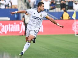 “Chicharito” mencionó que a él le gustaría seguir jugando en su actual club, Los Ángeles Galaxy. IMAGO7/Archivo