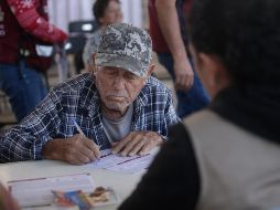 El beneficio económico será entregado de acuerdo a la letra inicial del primer apellido del adulto mayor. EL INFORMADOR/ARCHIVO