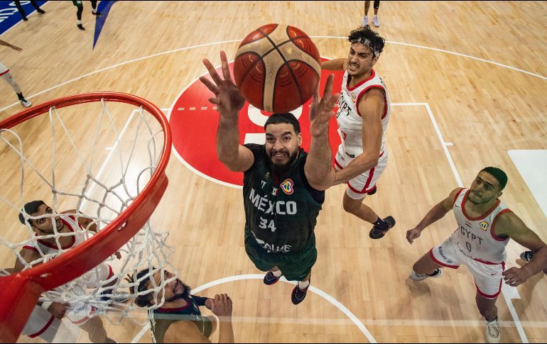 La Selección Mexicana de Basquetbol cerró de la peor manera su participación en la Fase de Grupos del Mundial FIBA 2023. EFE / E. Acayan