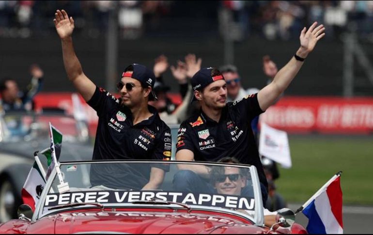 A comparación de Checo, Verstappen está en un gran momento y está cada vez más cerca de lograr su tercer campeonato de F1. SUN/Archivo