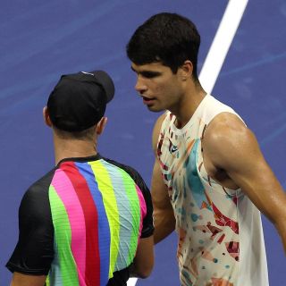 US Open: Carlos Alcaraz avanza a la segunda ronda sin sudar