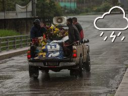 Las lluvias a partir del rango de fuertes podrían reducir la visibilidad en tramos carreteros, entre otras cosas. EFE / ARCHIVO
