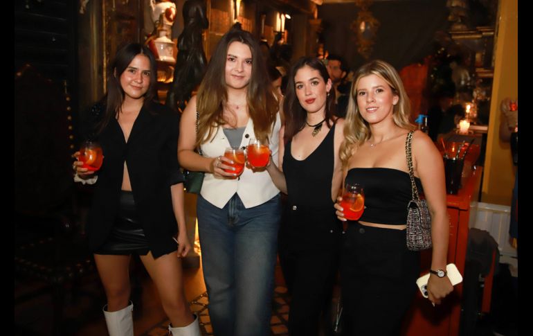 Mariana Díaz, Ana Paula Carreón, Paloma Ortiz y Ericka Cárdenas. GENTE BIEN JALISCO/ Tony Martínez