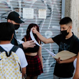 Estas son las escuelas que reciben la tarjeta de la Beca Benito Juárez hasta el 31 de agosto