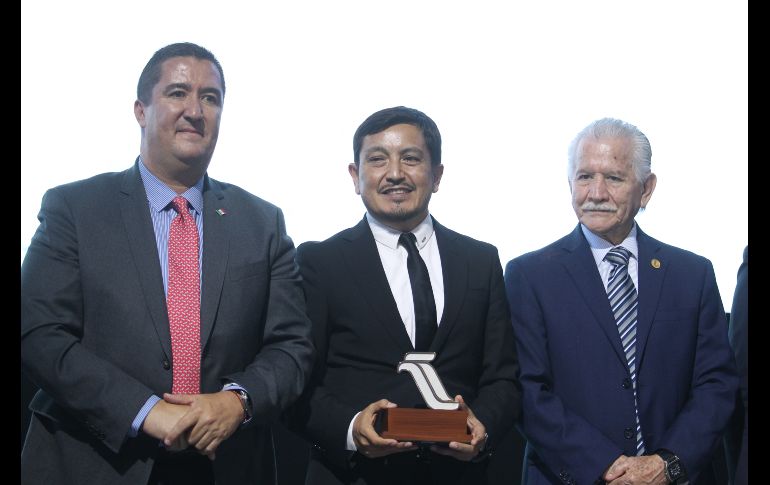 La Medalla al Mérito Industrial, se le otorga al empresario que, gracias a su relevancia industrial, es inspiración y ejemplo para otros empresarios, además de ser una persona digna del reconocimiento. EL INFORMADOR / H. Figueroa