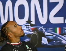 Hamilton se dijo contento por su renovación con Mercedes. EFE/Daniel Dal Zennaro