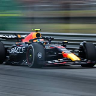 ¿Cómo le fue a Checo? Verstappen lidera el primer ensayo libre en Italia