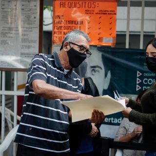 ¿Cómo inscribir a un adulto mayor al Programa Bienestar?