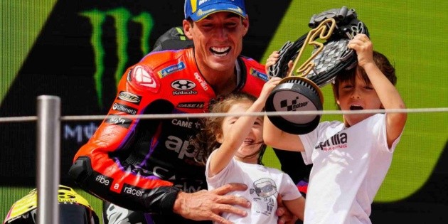 Moto GP: Espargaro y Aprilia dominan en Catalu&ntilde;a