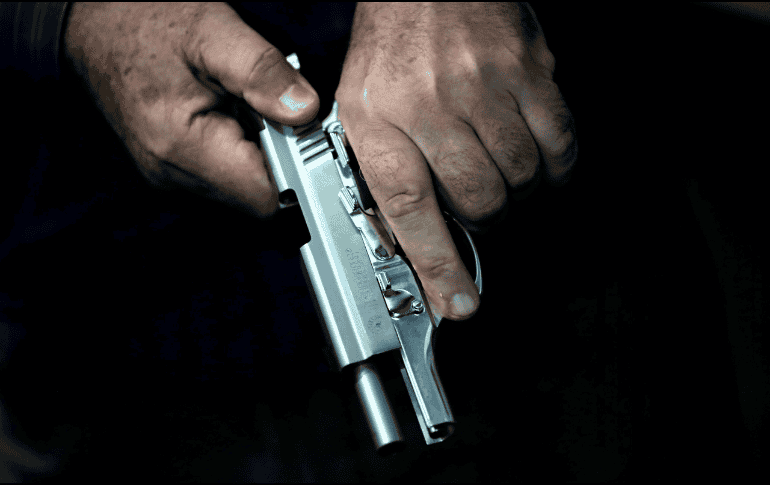 Un hombre asesinó en plena luz de día a una mujer en Tijuana, luego de que ella cayera rendida, el tomó su celular y huyó en una camioneta. EL INFORMADOR/ ARCHIVO.