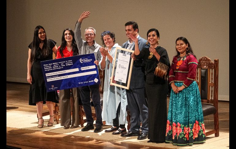 La Dirección de Fomento Artesanal realizó la entrega del Galardón Jalisco y Arte Indígena mediante el cual se reconocieron a lo mejor de la artesanía del estado. EL INFORMADOR / H. Figueroa