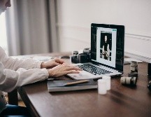 Podrán ahorrar en Afore sin necesidad de cotizar semanas y de manera voluntaria. ESPECIAL/ PEXELS @cottonbro studio