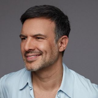 Alex de la Madrid te invita al estreno de “Me vuelves loca” por ViX