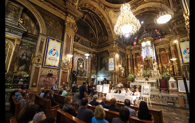 El libro fue escrito por Antonio Oceguera Villanueva, cirujano oncólogo del Hospital Civil de Guadalajara “Fray Antonio Alcalde”. EL INFORMADOR / H. Figueroa