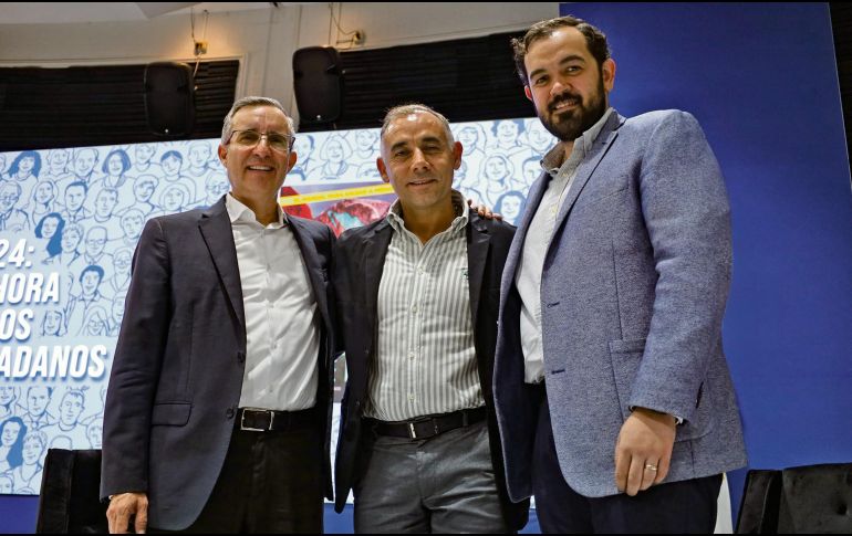 Guillermo Velasco (izquierda), Alberto Esquer (centro) y Rodrigo Solá (derecha). EL INFORMADOR/ A. Navarro
