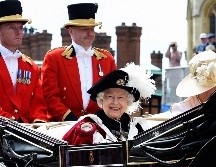 ¡Hola! TV conmemora el primer aniversario de la Reina Isabel II con una programación exclusiva. EFE.