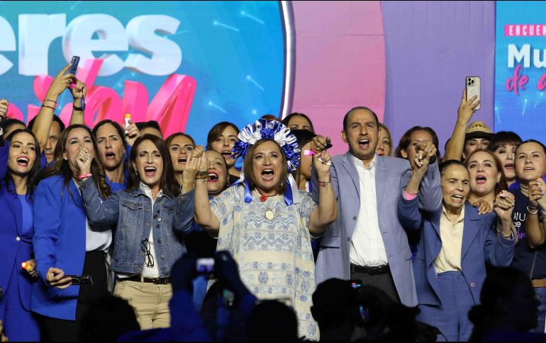 Ofreció un pacto de iguales a mujeres y hombres para darle a México lo que se merece. SUN