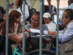 Beneficiarios pueden acudir a las sucursales bancarias y disponer de los cajeros o cobrar en ventanilla. EL INFORMADOR/H. Figueroa