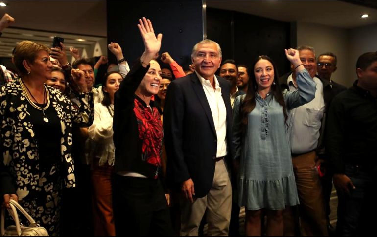 La coordinadora en defensa de la 4T, Claudia Sheinbaum, y Adán Augusto, se reunieron con la militancia de Morena en la Ciudad de México. SUN/F. Rodríguez