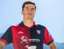 Eldor Shomurodov milita en el Cagliari de la Serie A de Italia. ESPECIAL/@CagliariCalcio