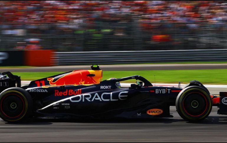 Se han rumoreado varios nombres de pilotos que podrían reemplazar a “Checo” Pérez en 2024. INSTAGRAM/@schecoperez