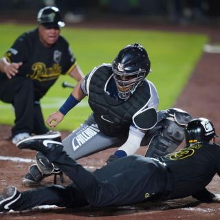 Los Pericos toman oxígeno en la Serie del Rey