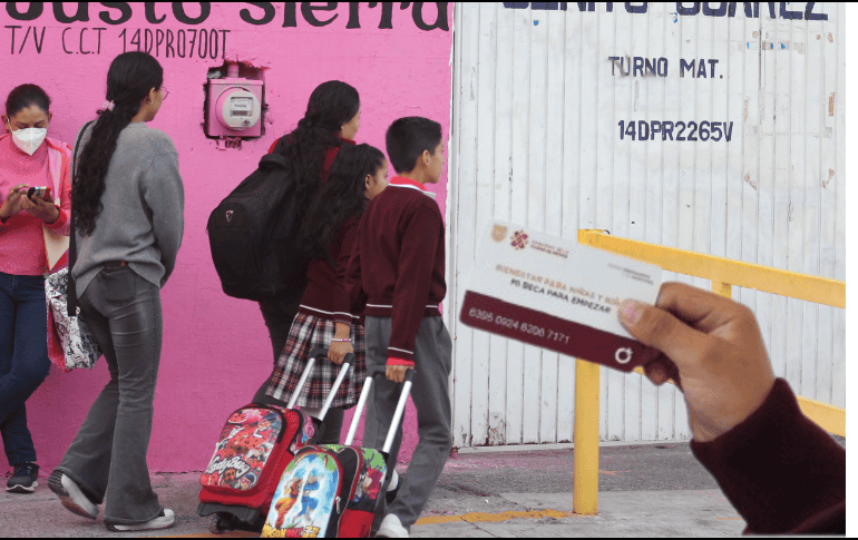 Si eres beneficiario de Mi Beca Para Empezar, pero aún no has retirado tu dinero, no debes preocuparte porque éste desaparezca. EL INFORMADOR/ FIDEICOMISO DE CDMX