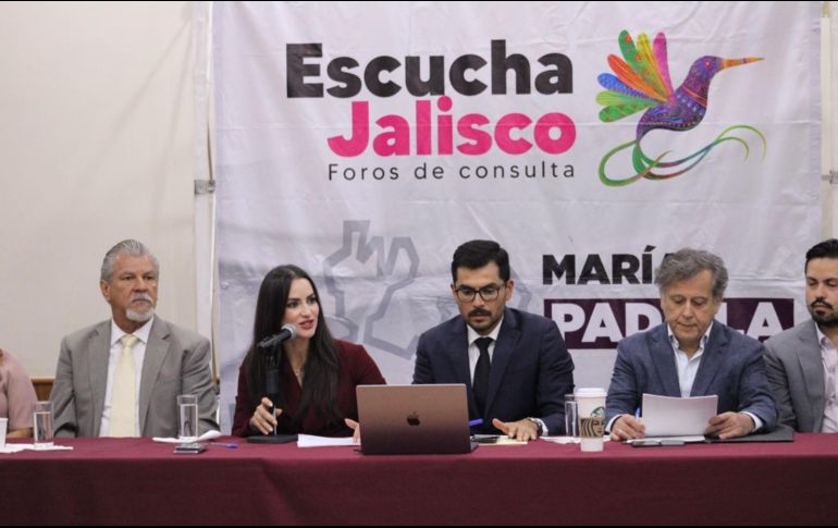 La diputada local María Padilla Romo lideró una reunión sobre salud llamada 
