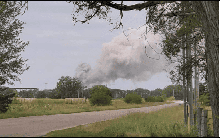 Un tren que llevaba a bordo una sustancia tóxica explotó en el estado de Nebraska, en Estados Unidos. Cortesía North Platte VFD.