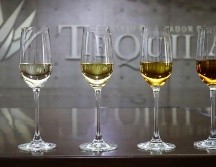 De acuerdo con su significado el tequila es una bebida alcohólica regional, obtenida del Agave tequilana Weber variedad azul, su producción y comercialización están sujetas a una Norma Oficial Mexicana la NOM-006-SCFI-2012. CORTESÍA