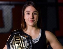 Fue exactamente en marzo cuando Alexa le arrebató el cetro a Valentina, lo cual marcó un precedente en nuestro país debido a que la tapatía se convirtió en la primera mujer mexicana en alzarse como campeona en el máximo organismo de este deporte en el mundo. INSTAGRAM / alexa_grasso