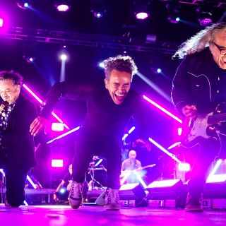 Café Tacvba hace vibrar al Centro Tapatío en la Plaza Liberación