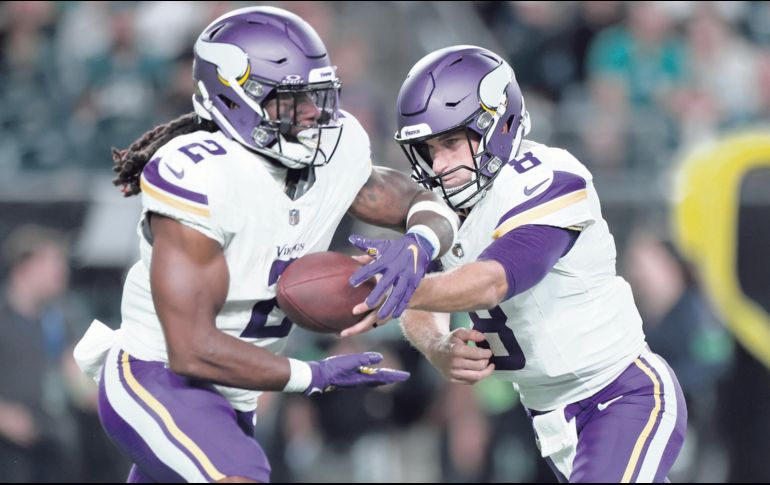 La NFL y los Vikings apoyaron a Mattison (izquierda) y condenaron los dichos de los pseudoaficionados. AFP/T. Nwachukwu